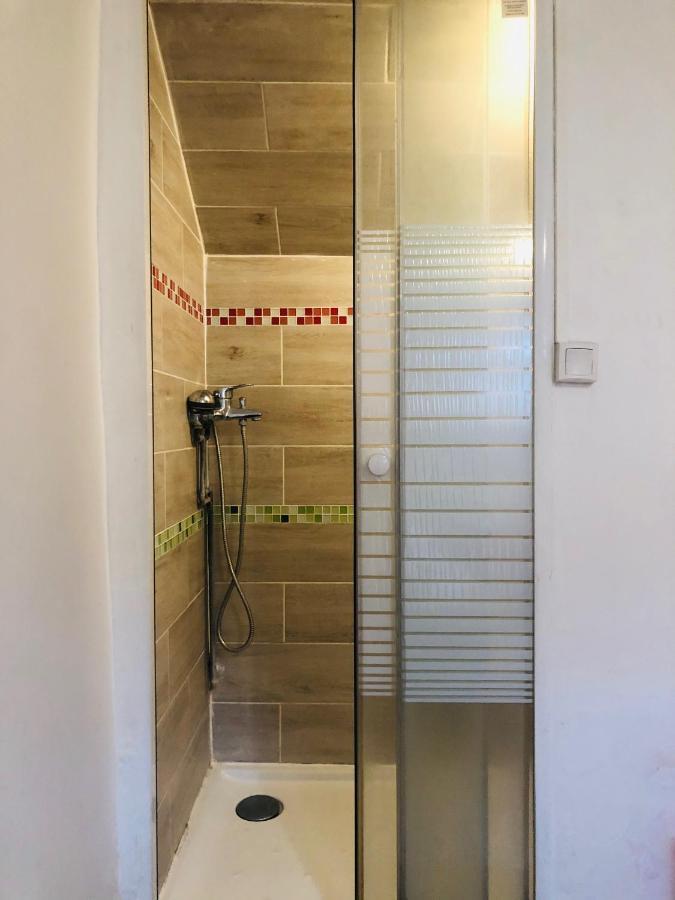 Art Beaubourg Homestay Paris